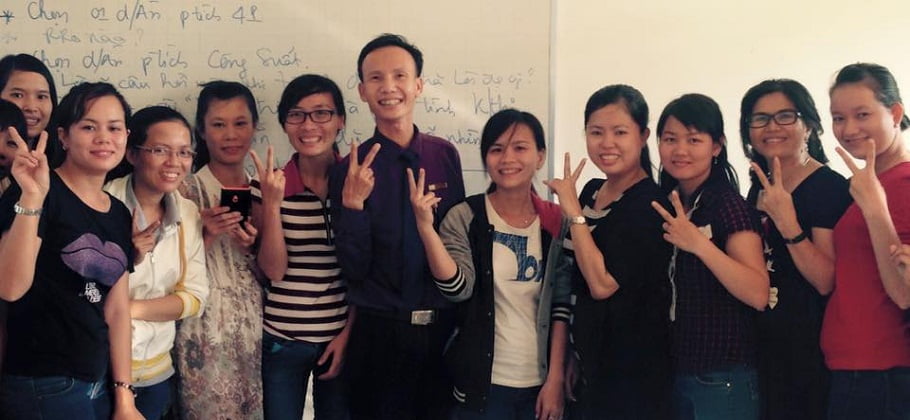 Học viên Lớp Kế toán trưởng chụp hình lưu niệm