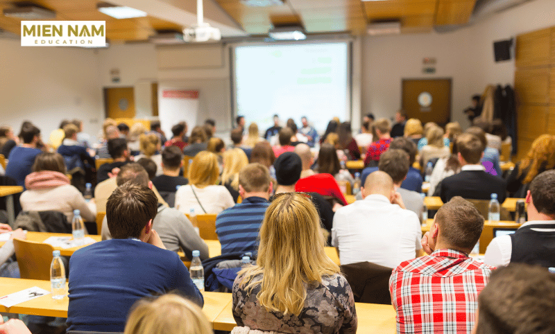 chứng chỉ quản lý trường mầm non