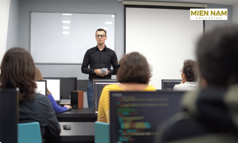 học quản lý giáo dục mầm non tại Bình Thạnh